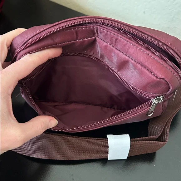 Summer & Rose Maroon Belt Bag Fanny Pack Crossbody Adjustable Strap New - Picture 9 of 12